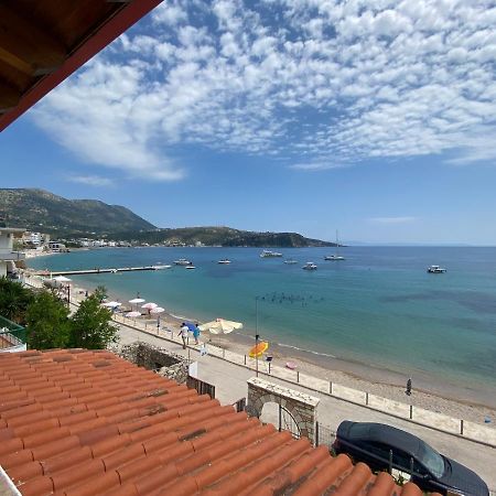 Angelview Apartments Himare Buitenkant foto